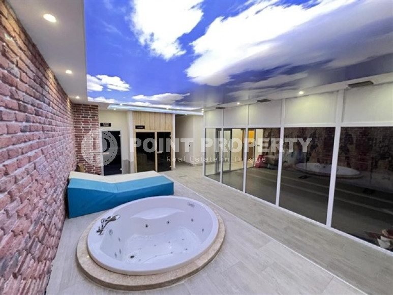 Respectable 2+1, in Mahmutlar, on the 4th floor of a house built in 2016, furnished, 250 meters from the sea-id-2823-photo-6