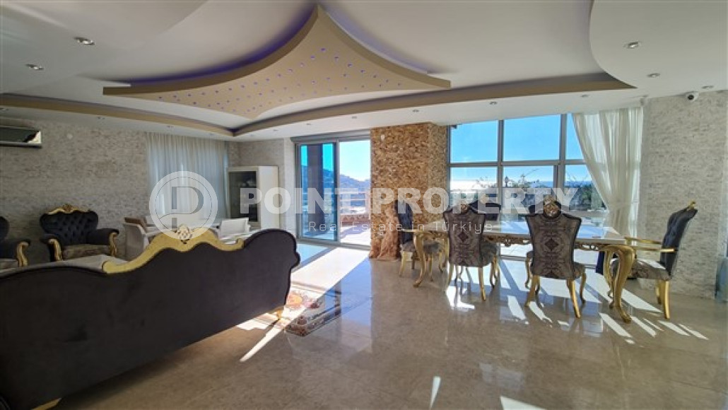 Фешенебельная двухэтажная недвижимость с богатой мебелью, в районе Каргыджак, Аланья, общей площадью 280 м2-id-2824-фото-15