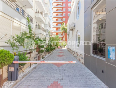 Lovely apartment with a 2+1 layout, in the international district of Mahmutlar, 500 meters from the embankment-id-2825-photo-2