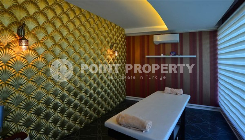 Views and fabulous two-room apartment 60 m2, in Mahmutlar, in a residence on the first line of the sea-id-2826-photo-3