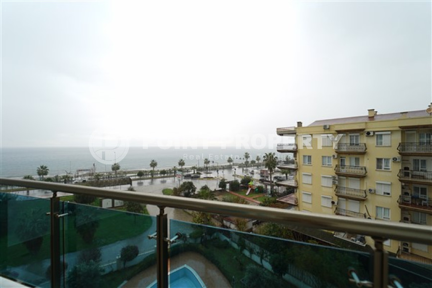 Views and fabulous two-room apartment 60 m2, in Mahmutlar, in a residence on the first line of the sea-id-2826-photo-14