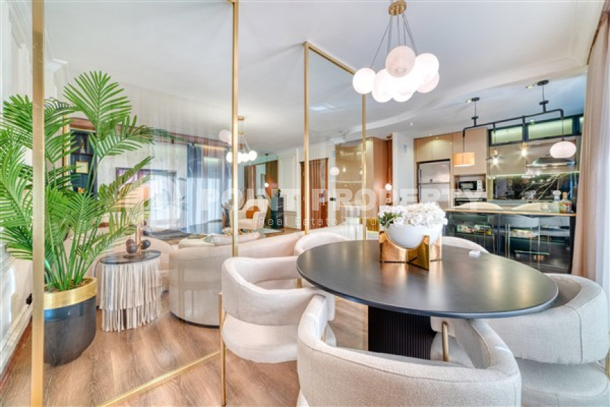 Двухуровневые апартаменты с дизайнерским интерьером, 250 м2 в районе Тосмур, с 3 ванными комнатами и 4 балконами-id-2827-фото-3