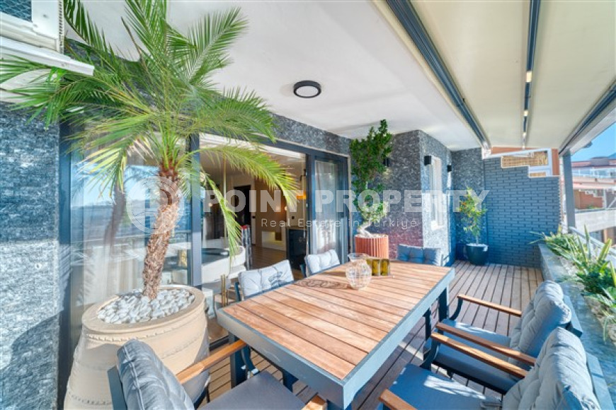 Двухуровневые апартаменты с дизайнерским интерьером, 250 м2 в районе Тосмур, с 3 ванными комнатами и 4 балконами-id-2827-фото-31