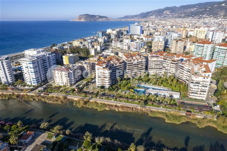 Двухуровневые апартаменты с дизайнерским интерьером, 250 м2 в районе Тосмур, с 3 ванными комнатами и 4 балконами-id-2827-фото-32