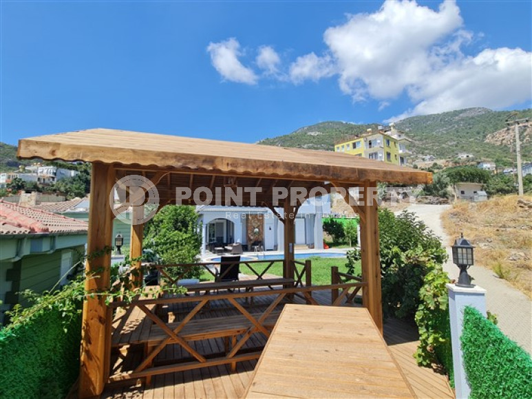 Duplex villa, in Alanya area, Bektas, with an area of 220 m2 on a plot of 560 m2-id-2828-photo-5