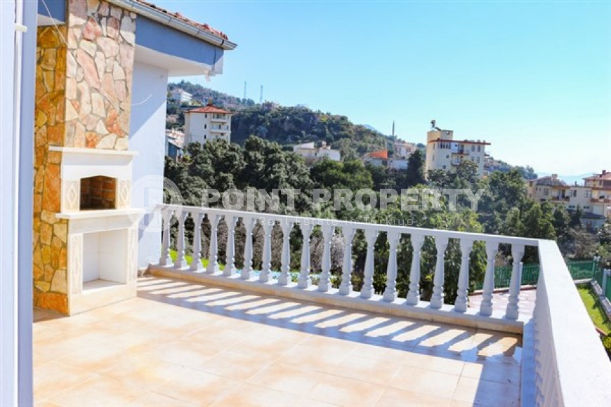 Duplex villa, in Alanya area, Bektas, with an area of 220 m2 on a plot of 560 m2-id-2828-photo-24