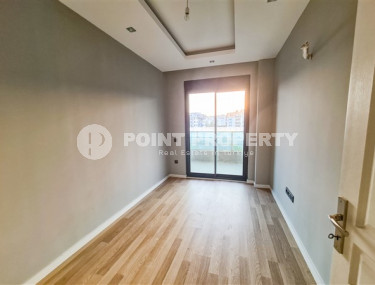 Apartment 2+1 with separate kitchen in the Oba area 1500 meters from the center of the area-id-2830-photo-2