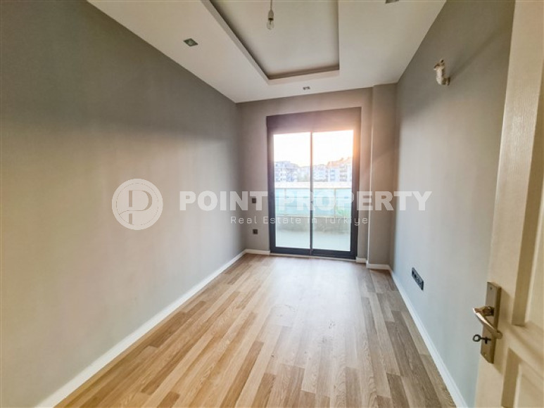Apartment 2+1 with separate kitchen in the Oba area 1500 meters from the center of the area-id-2830-photo-2