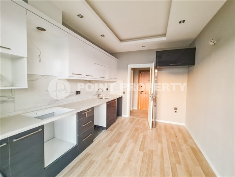 Apartment 2+1 with separate kitchen in the Oba area 1500 meters from the center of the area-id-2830-photo-5