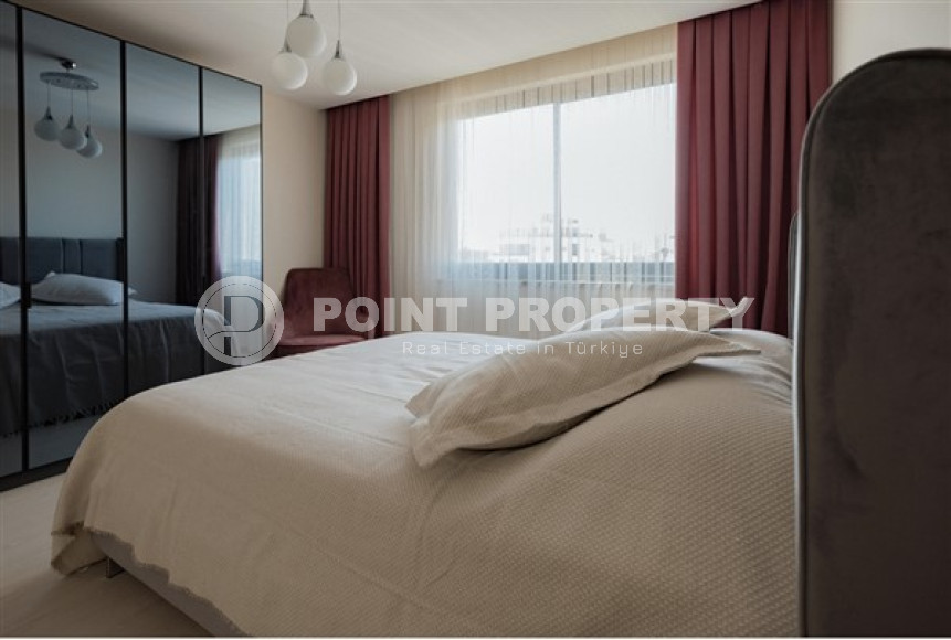 Stylish 1+1 apartment on the 8th floor of the residence, Mahmutlar, Alanya, with mountain views-id-2831-photo-13