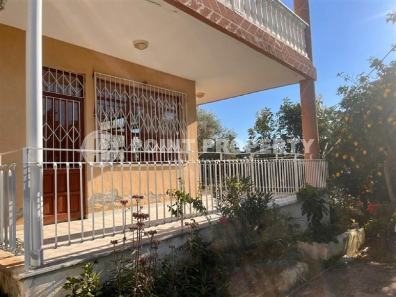 Three-room apartment 100m2 in an urban building in a quiet Gazipasa area with large balconies-id-2833-photo-3