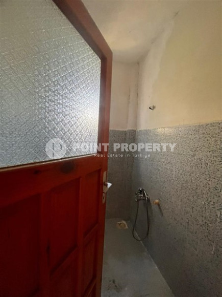 Three-room apartment 100m2 in an urban building in a quiet Gazipasa area with large balconies-id-2833-photo-9