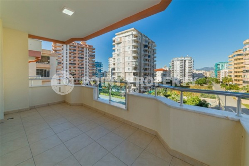 Fabulous apartment 2+1, 125m2 in Mahmutlar area, with two bathrooms and balconies-id-2838-photo-14