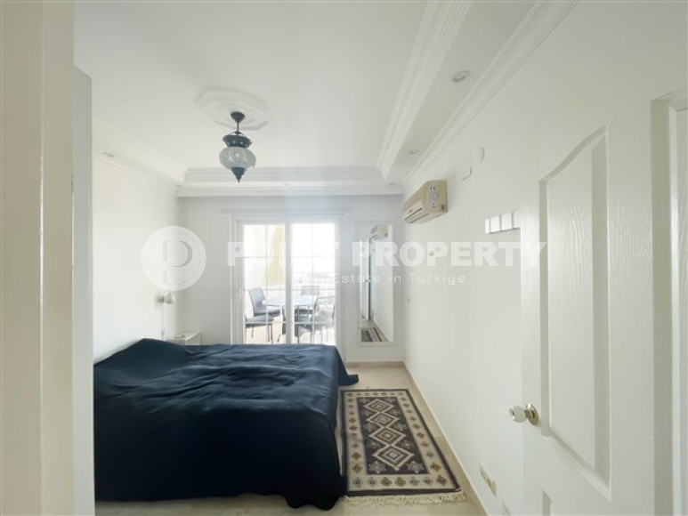 Видовой пятикомнатный дуплекс 240 м2 с двумя балконами и террасой с обзором на море и горы, Тосмур, Аланья-id-2842-фото-19