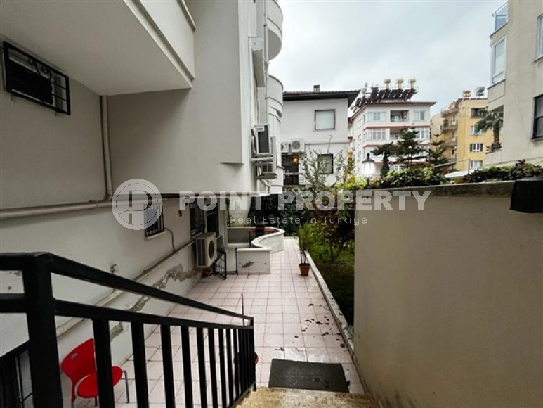 Удобная трёхкомнатная квартира 75 м2, в 50 метрах от моря, центр Аланьи-id-2843-фото-16