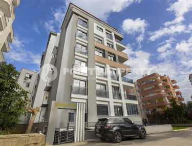 Stylish apartment 60 m2, 300 meters from the sea, in a complex with infrastructure, Mahmutlar district-id-2847-photo-4