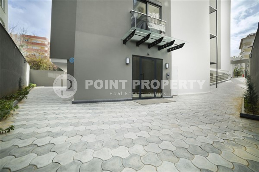 Stylish apartment 60 m2, 300 meters from the sea, in a complex with infrastructure, Mahmutlar district-id-2847-photo-5