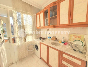 Ухоженная и просторная 60 м2 квартира с двумя балконами, в шаговой доступности от моря, центр Аланьи-id-2848-фото-4