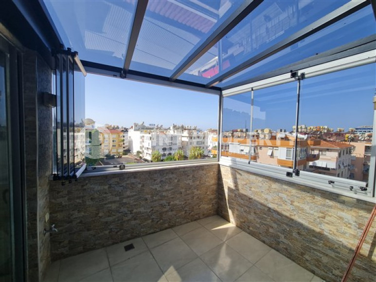 Excellent two-level 2+1 apartment with furniture, 250 meters from Cleopatra Beach, Alanya-id-2849-photo-3