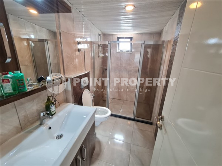 Excellent two-level 2+1 apartment with furniture, 250 meters from Cleopatra Beach, Alanya-id-2849-photo-5