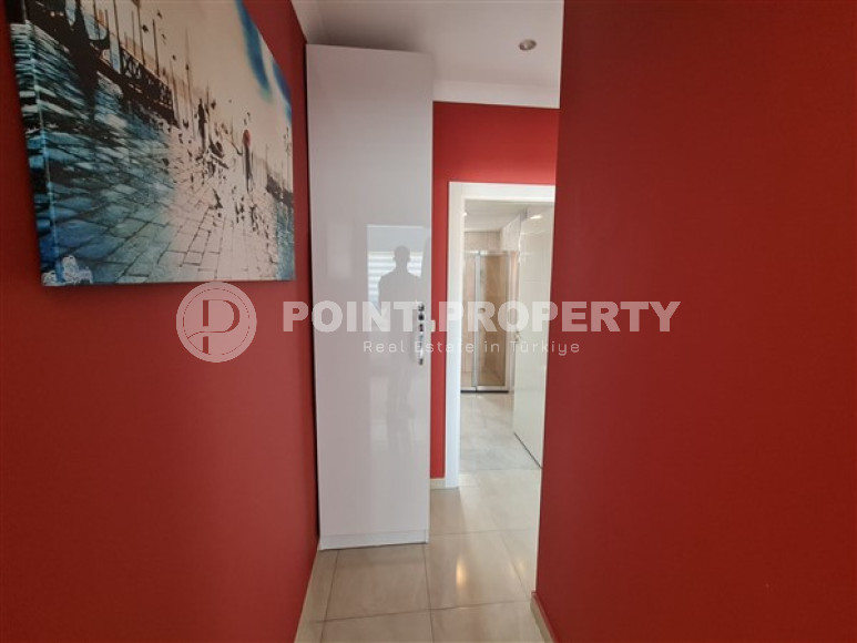 Excellent two-level 2+1 apartment with furniture, 250 meters from Cleopatra Beach, Alanya-id-2849-photo-11