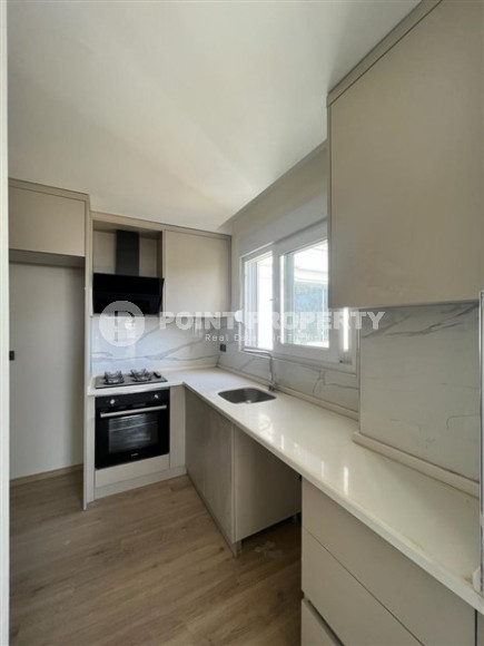 Spacious, bright 1+1 apartment with a large area of 65 m2, on the 2nd floor 1.5 kilometers from the beach, Gazipasa-id-2855-photo-4