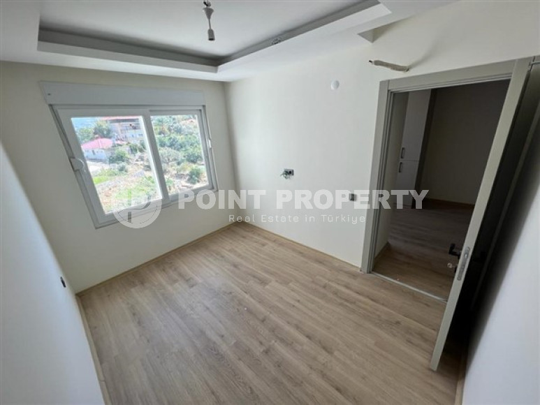 Spacious, bright 1+1 apartment with a large area of 65 m2, on the 2nd floor 1.5 kilometers from the beach, Gazipasa-id-2855-photo-7