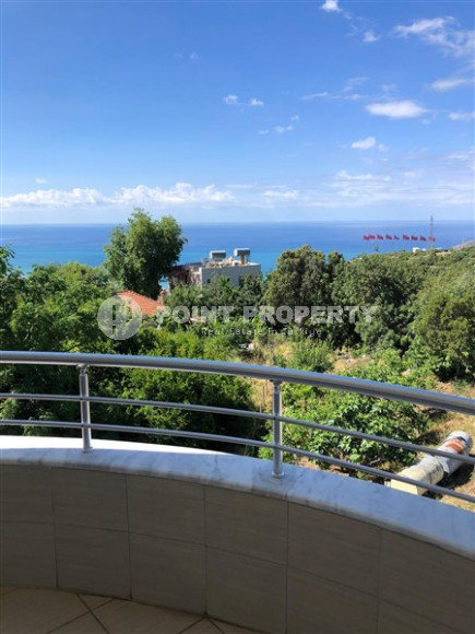 Небольшая четырёхкомнатная двухэтажная вилла в районе Аланьи, Хасбахче-id-2856-фото-2