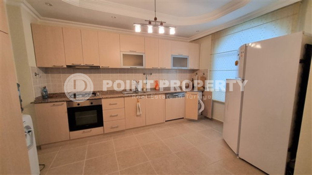 Большие апартаменты 120 м2 в районе Джикджилли, в 150 метрах от центра, с мебелью-id-2859-фото-5