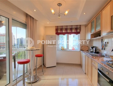 Ready-to-move-in apartment 2+1 250 meters from the sea, overlooking the park and tennis court in Oba, Alanya-id-2861-photo-2