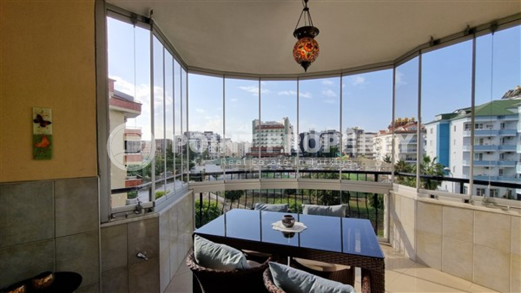 Ready-to-move-in apartment 2+1 250 meters from the sea, overlooking the park and tennis court in Oba, Alanya-id-2861-photo-3