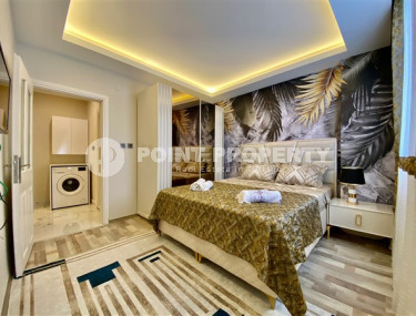 Huge 3+1, 135 m2 located in a five-story building near the central streets of Mahmutlar, Alanya-id-2862-photo-5