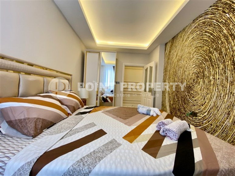 Huge 3+1, 135 m2 located in a five-story building near the central streets of Mahmutlar, Alanya-id-2862-photo-11