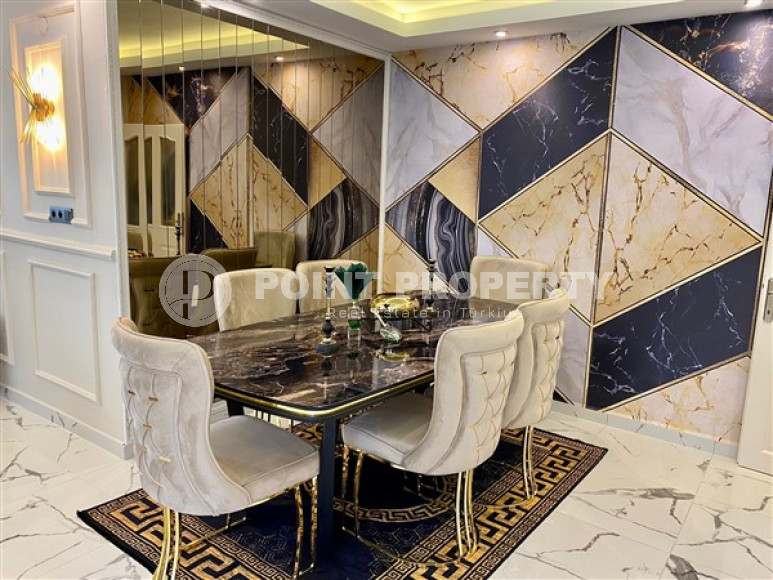 Huge 3+1, 135 m2 located in a five-story building near the central streets of Mahmutlar, Alanya-id-2862-photo-13