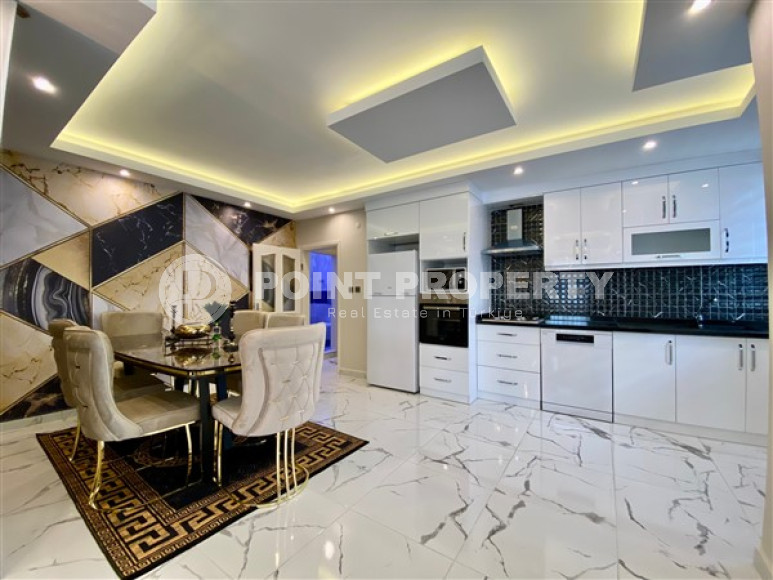 Huge 3+1, 135 m2 located in a five-story building near the central streets of Mahmutlar, Alanya-id-2862-photo-17