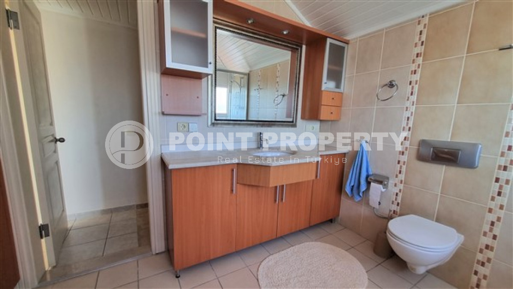 Вместительный трехкомнатный дуплекс 120 м² с выходом на крышу в уютном комплексе в районе Оба, Алания-id-2866-фото-26