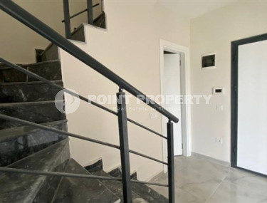 Двухуровневый пентхаус 3+1 с чистовой отделкой, по оптимальной цене в новом доме в верхней Обе, Алания-id-2867-фото-4