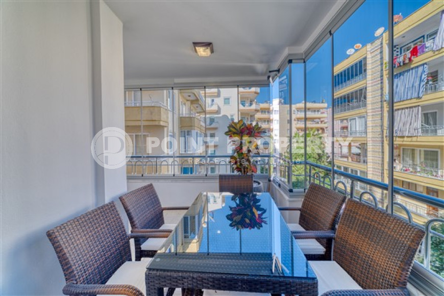 Three-room apartment on the first line of the sea in the Mahmutlar area, in a complex built in 2004, 120 m2-id-2871-photo-3
