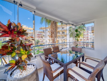 Three-room apartment on the first line of the sea in the Mahmutlar area, in a complex built in 2004, 120 m2-id-2871-photo-5