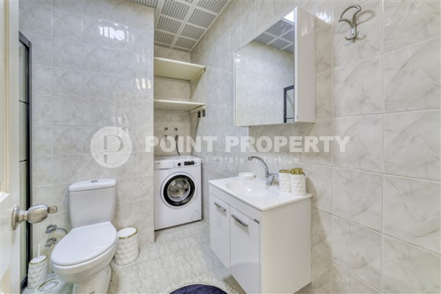 Three-room apartment on the first line of the sea in the Mahmutlar area, in a complex built in 2004, 120 m2-id-2871-photo-10