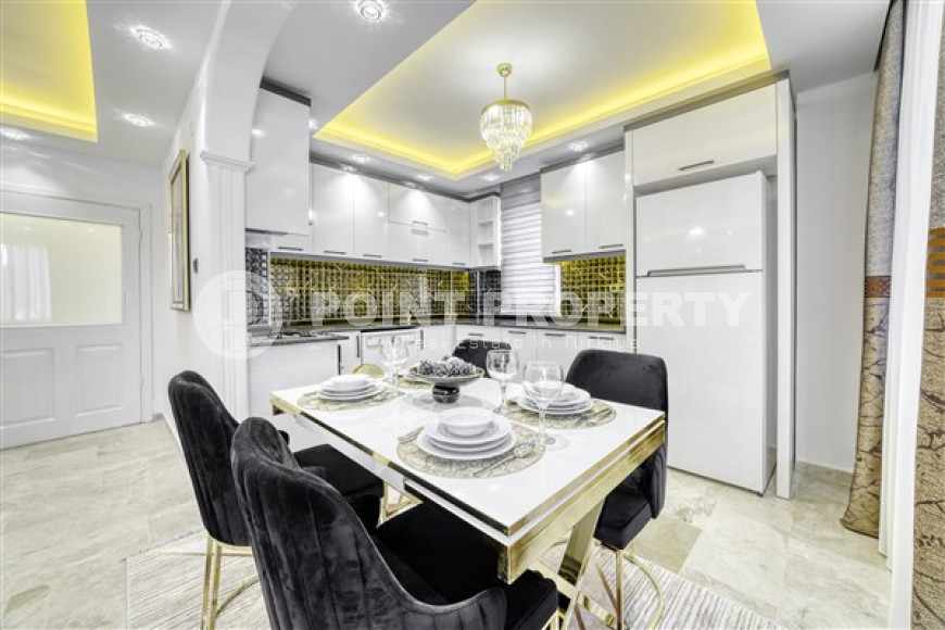 Three-room apartment on the first line of the sea in the Mahmutlar area, in a complex built in 2004, 120 m2-id-2871-photo-21