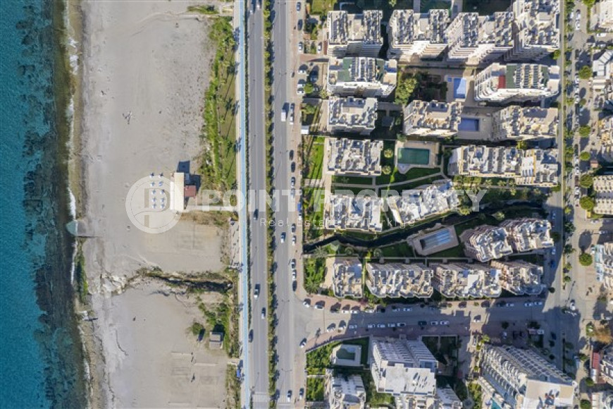 Three-room apartment on the first line of the sea in the Mahmutlar area, in a complex built in 2004, 120 m2-id-2871-photo-26