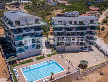 Furnished two-room apartment with an area of 47 m2. Oba district.-id-1255-photo-4