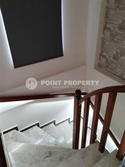 Two-storey spacious villa of 215 m² for citizenship, with stunning sunset views and two swimming pools, Alanya, Bektas district.-id-2879-photo-16