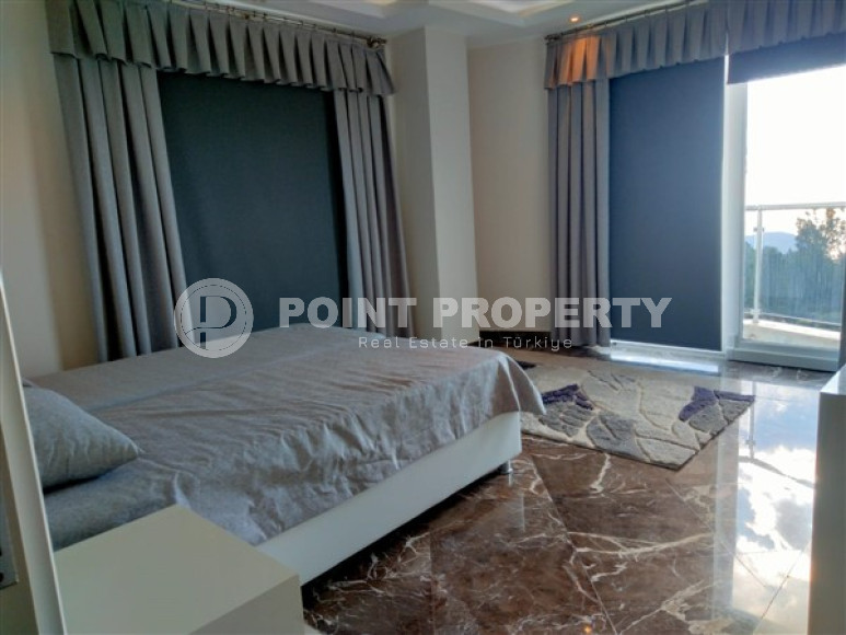 Two-storey spacious villa of 215 m² for citizenship, with stunning sunset views and two swimming pools, Alanya, Bektas district.-id-2879-photo-22