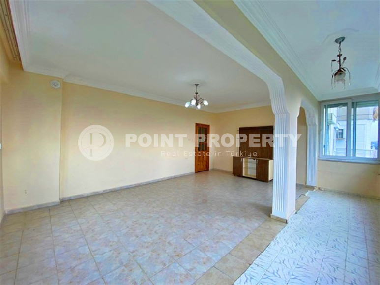 Просторная видовая квартира 120 м² с двумя спальнями и отдельной кухней, у моря, по привлекательной цене, район Инжекум, Алания-id-2883-фото-3