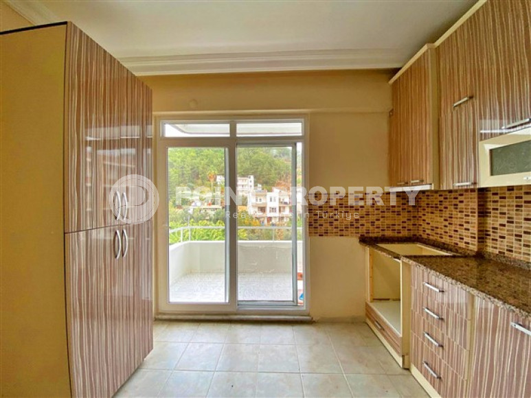 Просторная видовая квартира 120 м² с двумя спальнями и отдельной кухней, у моря, по привлекательной цене, район Инжекум, Алания-id-2883-фото-15