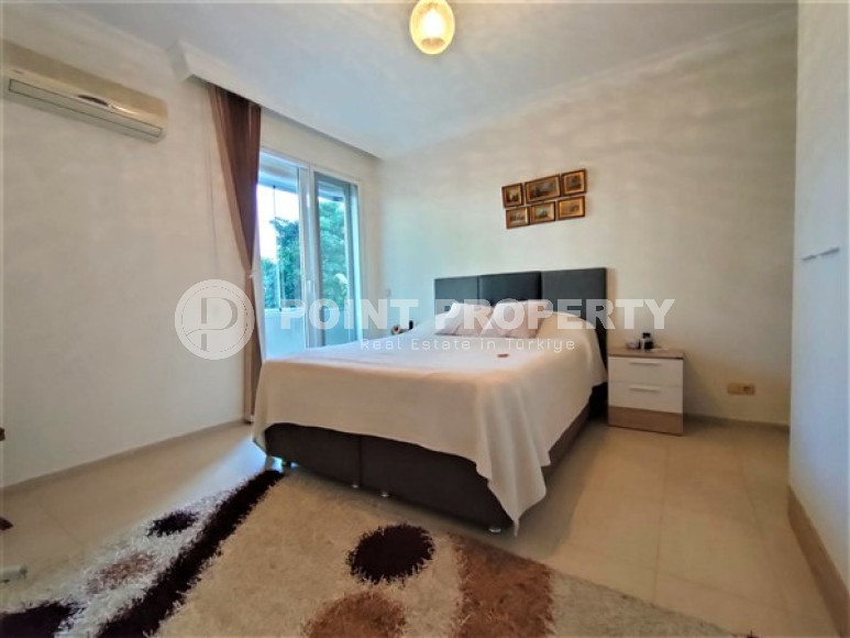 Большая, солнечная, меблированная квартира 2+1 с видом на горы, в одном из самых уютных уголков Тосмура, на набережной реки Димчай, Алания.-id-2884-фото-5