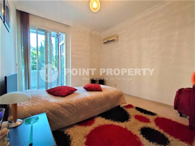 Большая, солнечная, меблированная квартира 2+1 с видом на горы, в одном из самых уютных уголков Тосмура, на набережной реки Димчай, Алания.-id-2884-фото-14