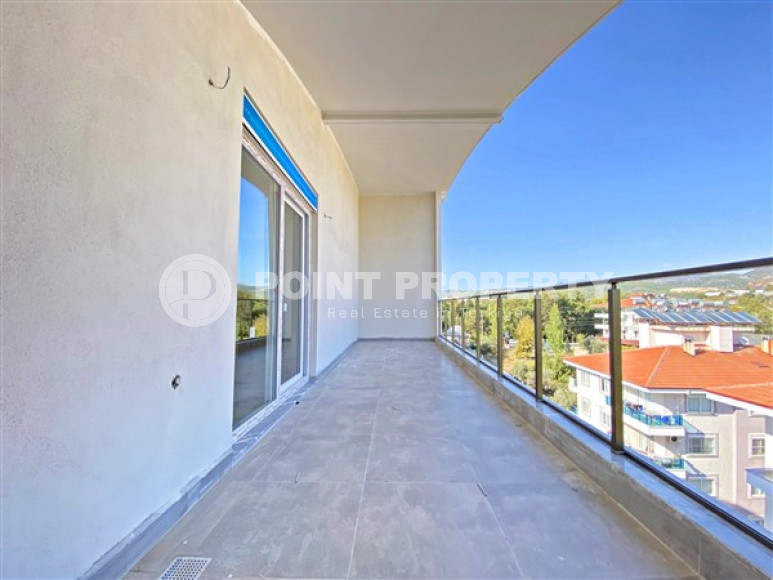 View penthouse 4+1 large area with sea views, in a new house, at an attractive price, Payallar, Alanya-id-2885-photo-24